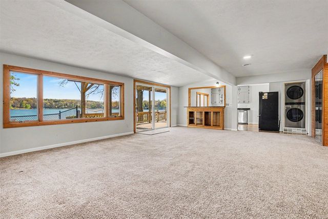 13615 Sunset Shores Drive, Cedar Springs, MI 49319