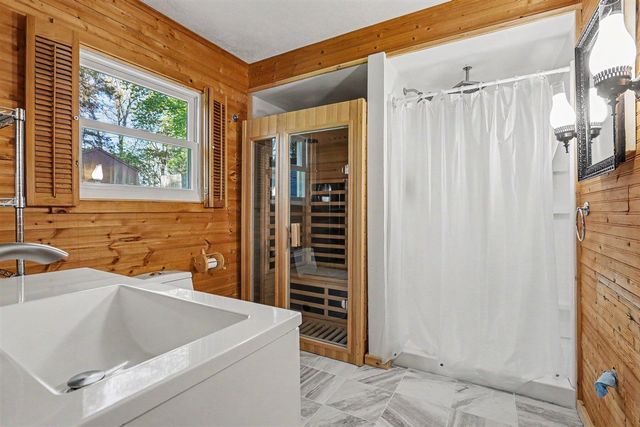 13615 Sunset Shores Drive, Cedar Springs, MI 49319