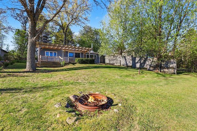 13615 Sunset Shores Drive, Cedar Springs, MI 49319