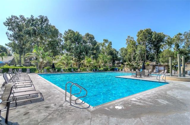 19532 Sandcastle, Huntington Beach, CA 92648