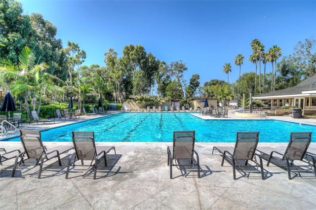 19532 Sandcastle, Huntington Beach, CA 92648
