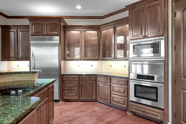 79 Melrose Drive, Montgomery, TX 77356