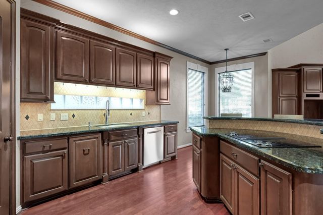 79 Melrose Drive, Montgomery, TX 77356