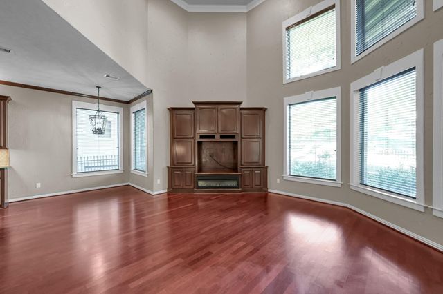 79 Melrose Drive, Montgomery, TX 77356