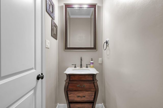 79 Melrose Drive, Montgomery, TX 77356