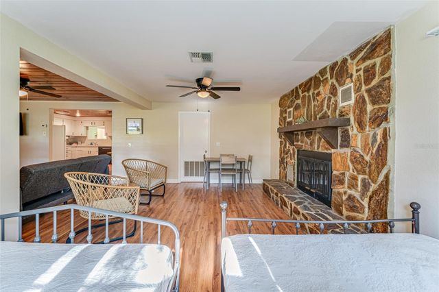 8585 W MISS MAGGIE DRIVE, Homosassa, FL 34448