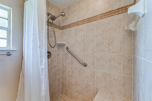 8585 W MISS MAGGIE DRIVE, Homosassa, FL 34448