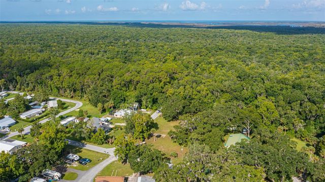 8585 W MISS MAGGIE DRIVE, Homosassa, FL 34448