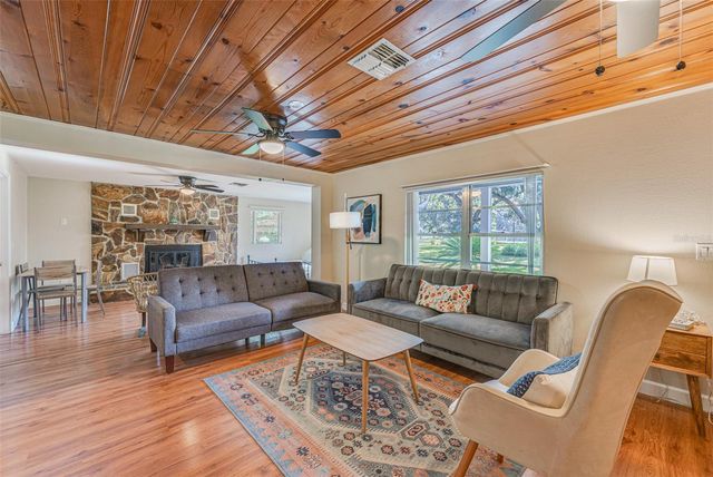 8585 W MISS MAGGIE DRIVE, Homosassa, FL 34448