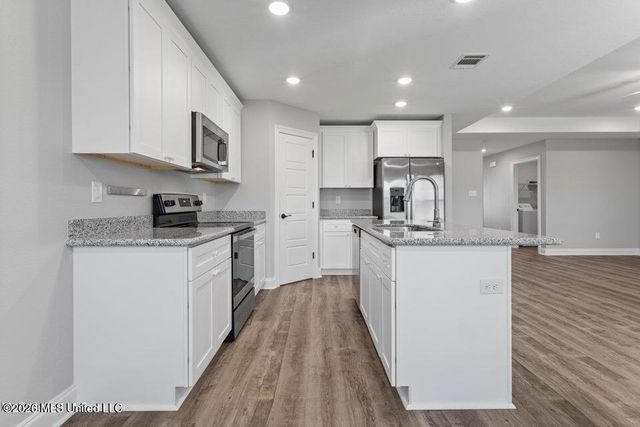 18116 Crane Rdg Cove, Gulfport, MS 39503