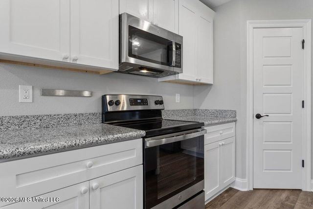 18116 Crane Rdg Cove, Gulfport, MS 39503