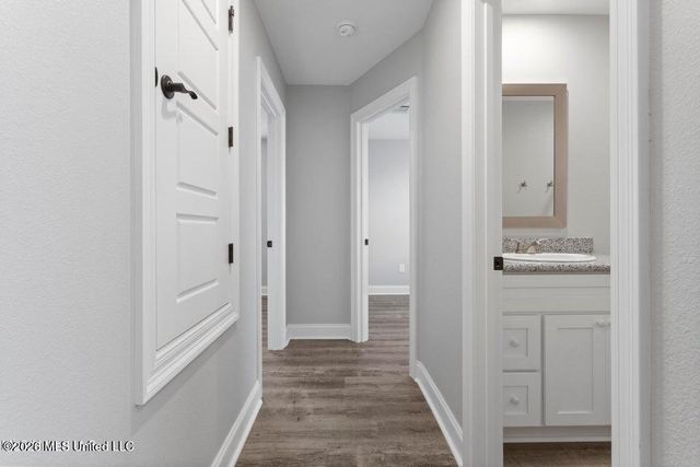 18116 Crane Rdg Cove, Gulfport, MS 39503