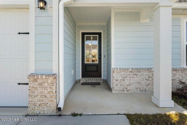 18116 Crane Rdg Cove, Gulfport, MS 39503