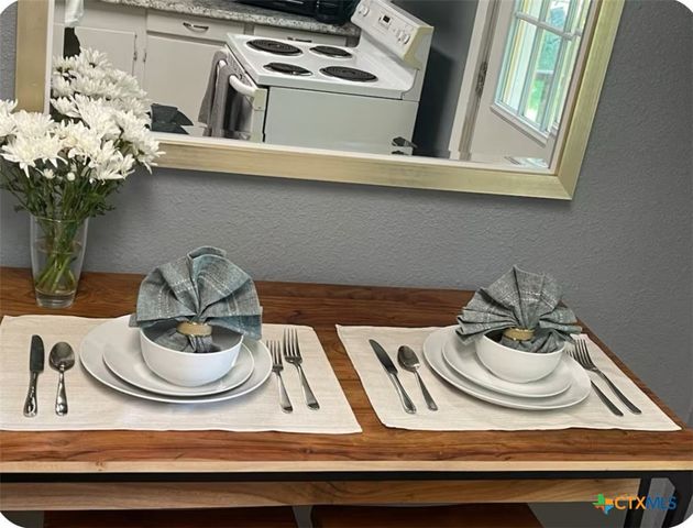 284 Perryman Street, New Braunfels, TX 78130