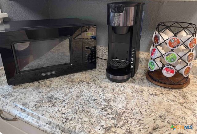 284 Perryman Street, New Braunfels, TX 78130