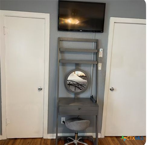 284 Perryman Street, New Braunfels, TX 78130