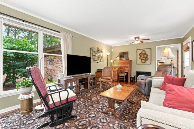 8 N Shamrock Drive, Jackson Springs, NC 27281