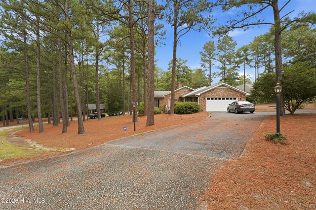 8 N Shamrock Drive, Jackson Springs, NC 27281