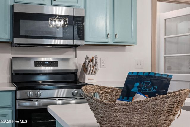 5685 Watts Road SW, Ocean Isle Beach, NC 28469