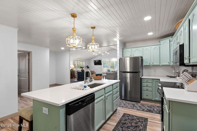5685 Watts Road SW, Ocean Isle Beach, NC 28469