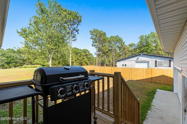5685 Watts Road SW, Ocean Isle Beach, NC 28469