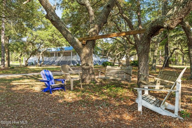 5685 Watts Road SW, Ocean Isle Beach, NC 28469