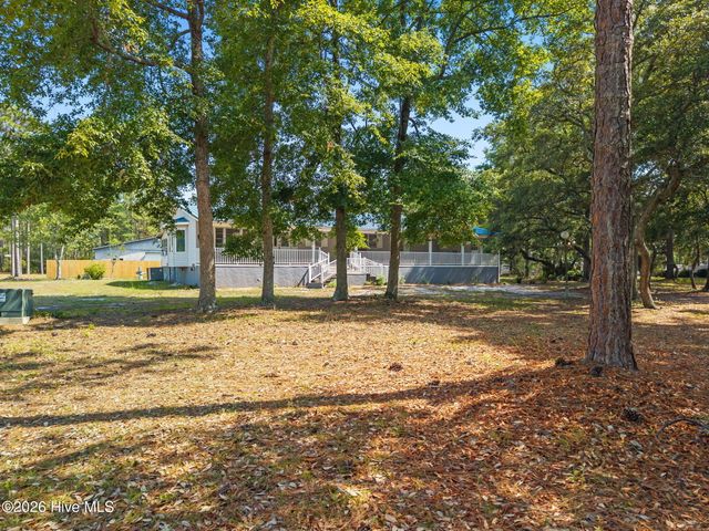 5685 Watts Road SW, Ocean Isle Beach, NC 28469