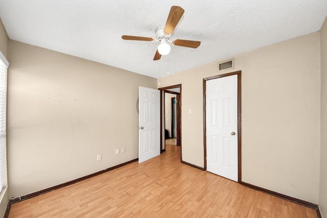 1500 Bay Area Boulevard 295, Houston, TX 77058