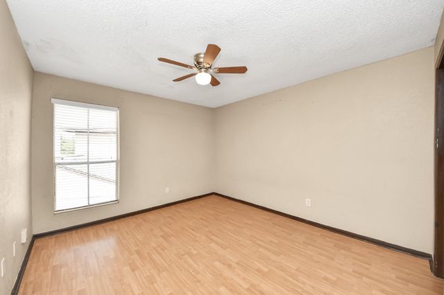 1500 Bay Area Boulevard 295, Houston, TX 77058
