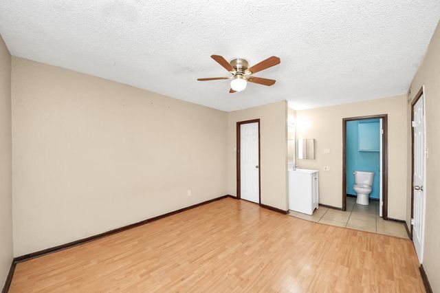 1500 Bay Area Boulevard 295, Houston, TX 77058