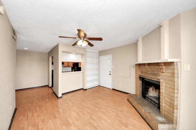 1500 Bay Area Boulevard 295, Houston, TX 77058