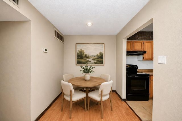 1500 Bay Area Boulevard 295, Houston, TX 77058