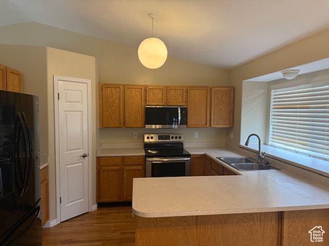 4327 S WESTLAKE, Roy, UT 84067