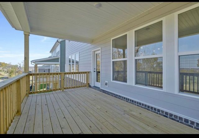 1086 Callaway Dr, Lebanon, TN 37087