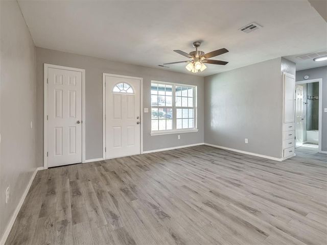 1001 Shalimar Drive, Del City, OK 73115