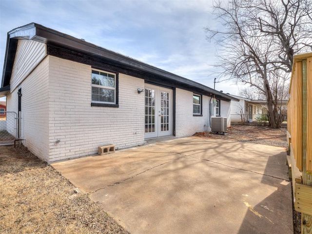 1001 Shalimar Drive, Del City, OK 73115