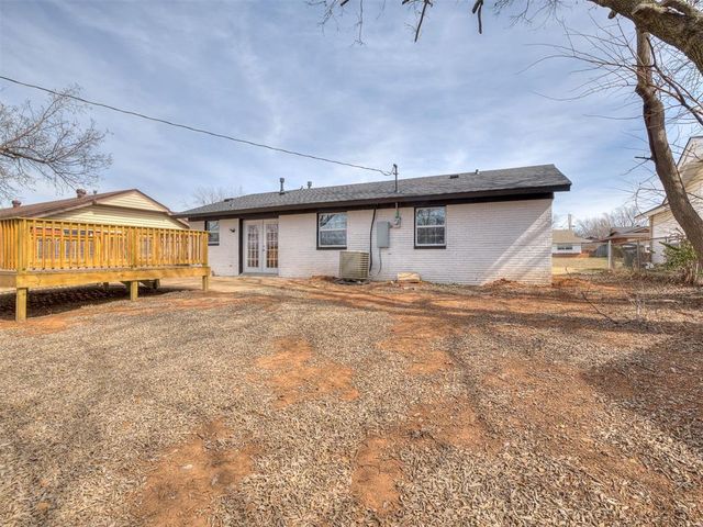 1001 Shalimar Drive, Del City, OK 73115