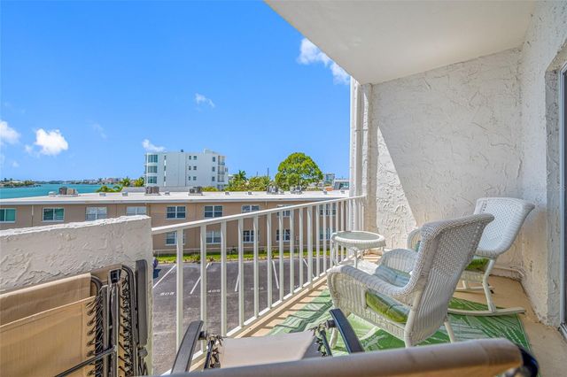 285 107TH AVENUE 306, Treasure Island, FL 33706