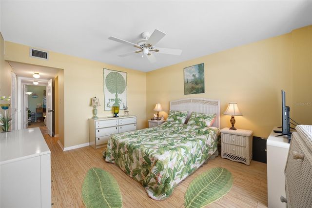 285 107TH AVENUE 306, Treasure Island, FL 33706