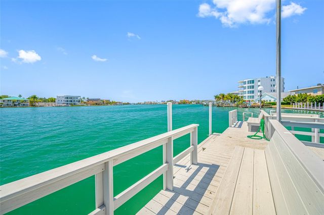 285 107TH AVENUE 306, Treasure Island, FL 33706