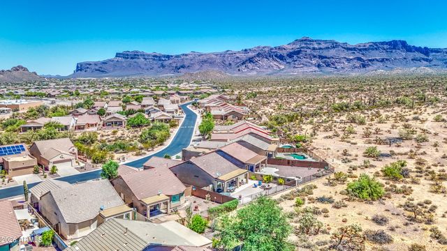 8161 S OPEN TRAIL Lane, Gold Canyon, AZ 85118