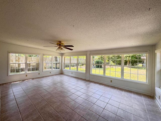 104 Overhill Road, Walterboro, SC 29488