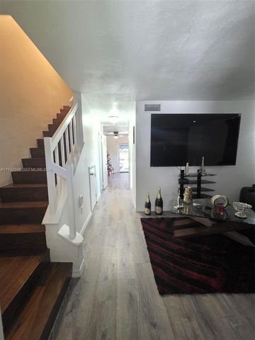 19450 SW 103rd Ct A, Cutler Bay, FL 33157