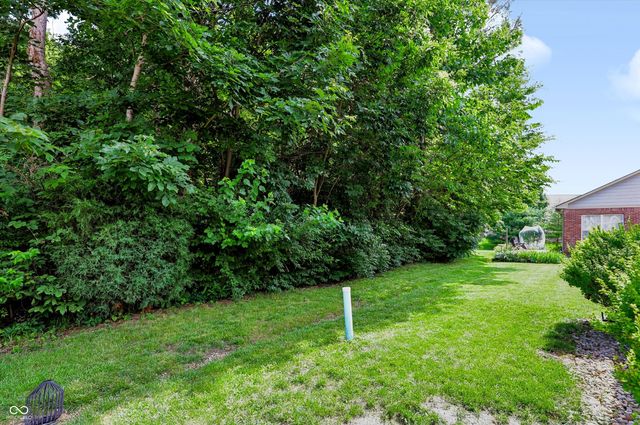 5678 Augusta Woods Drive, Plainfield, IN 46168