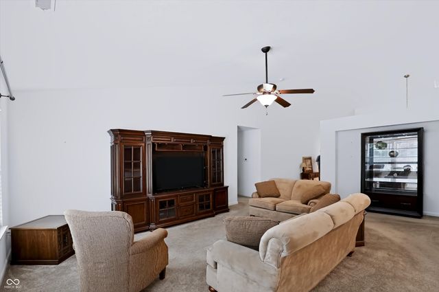 5678 Augusta Woods Drive, Plainfield, IN 46168
