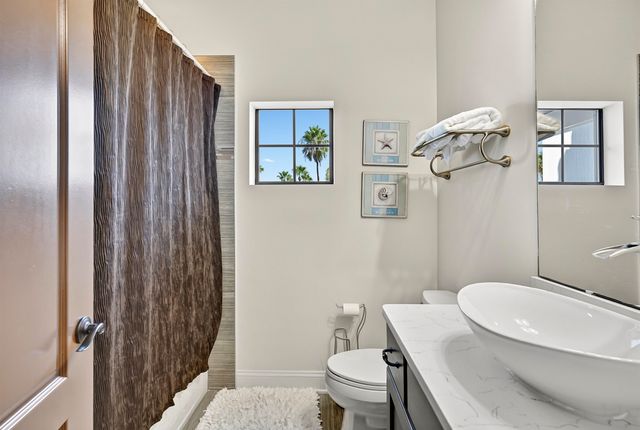 751 Promenade Pointe Dr, St Augustine, FL 32095