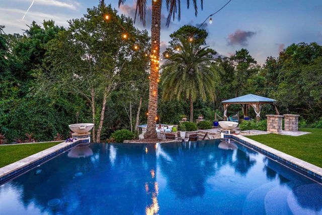 751 Promenade Pointe Dr, St Augustine, FL 32095