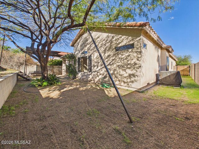 8844 E Marci Lynne Way, Tucson, AZ 85747