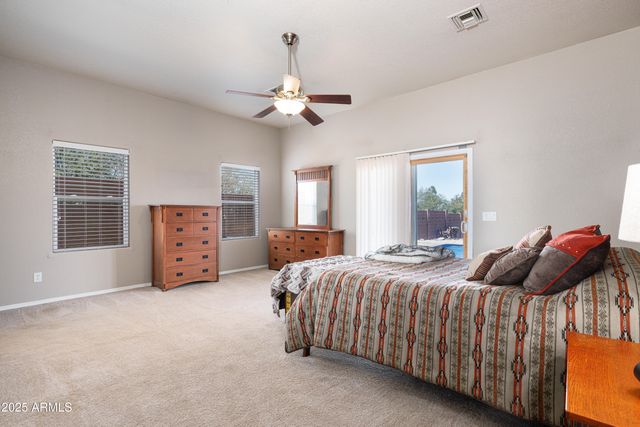 5465 E PIONEER Lane, Hereford, AZ 85615