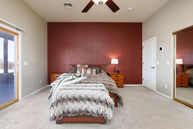 5465 E PIONEER Lane, Hereford, AZ 85615